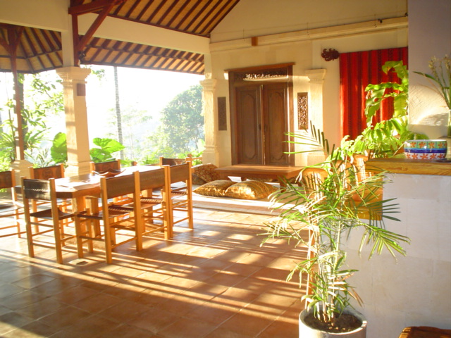 diningroom at alam sari hotel