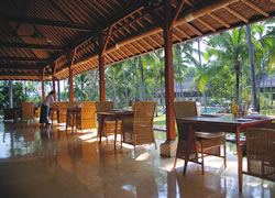 restaurant at alila ubud
